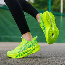 Marathon Running Shoes Men Breathable Nonskid Sneakers