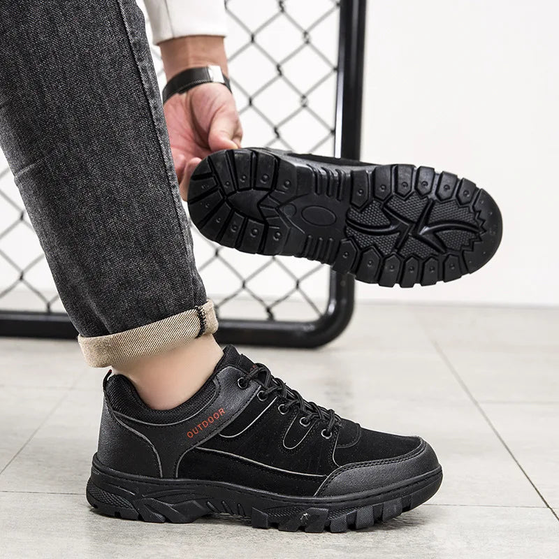 Outdoor Climbing Shoes Men's Trendy Flat Work Shoes Casual Sports Style New Model Comfortable Warmth Synthetic Leather Upgraded