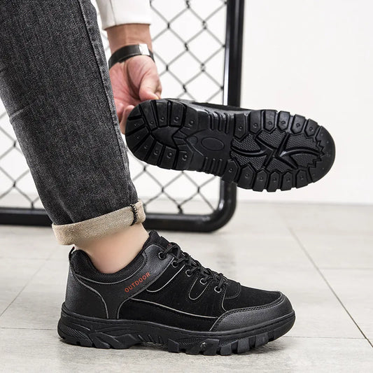 Outdoor Climbing Shoes Men's Trendy Flat Work Shoes Casual Sports Style New Model Comfortable Warmth Synthetic Leather Upgraded