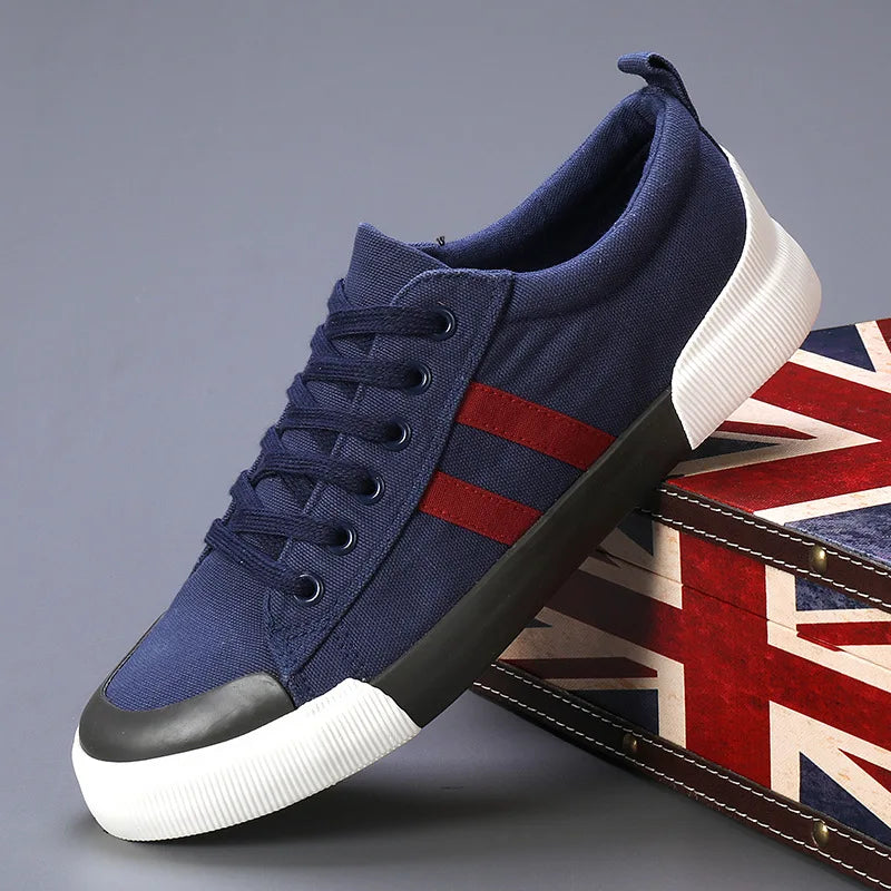 2026 New Men's Canvas Shoes Fashion Versatile Lace-Up Skateboarding Shoes Lightweight Breathable Casual Sneakers Comfortable Wal