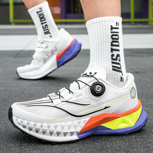 2025 New Soft Soled Outdoor Casual Sports Shoes With Rotating Buckle Carbon Plate And Popcorn Outsole, Men'S Running Shoes 35-44