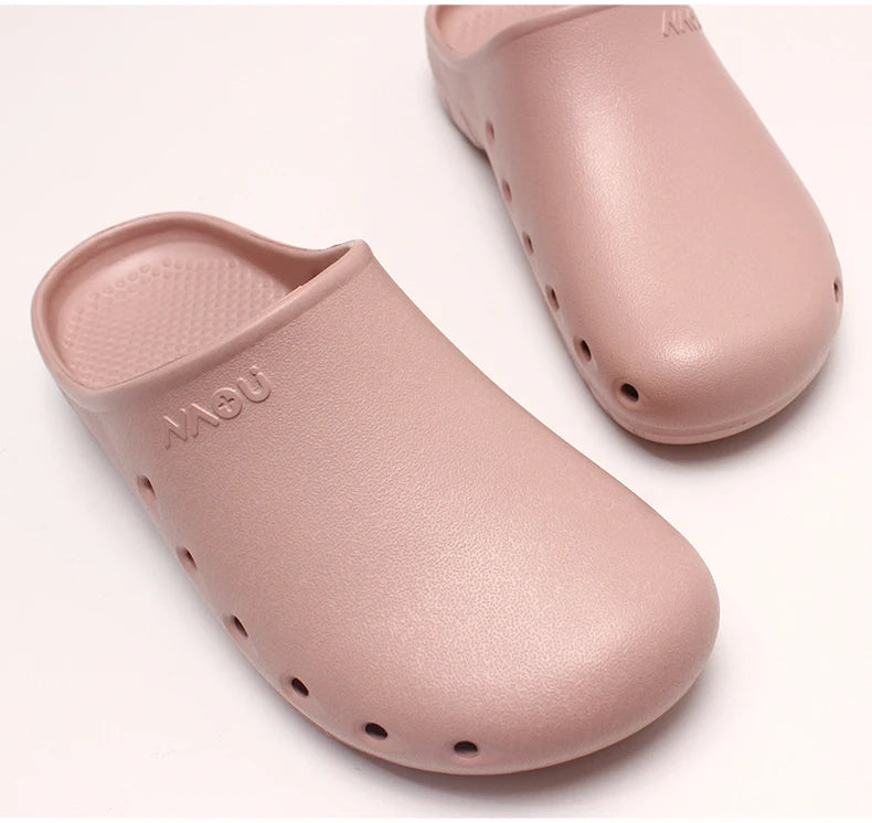 Doctor Scrub Clogs Light Nurse Slippers Medical Shoes Non-slip Dentist Surgical Shoes Soft Pet Hospital Scrub Clogs X09-05