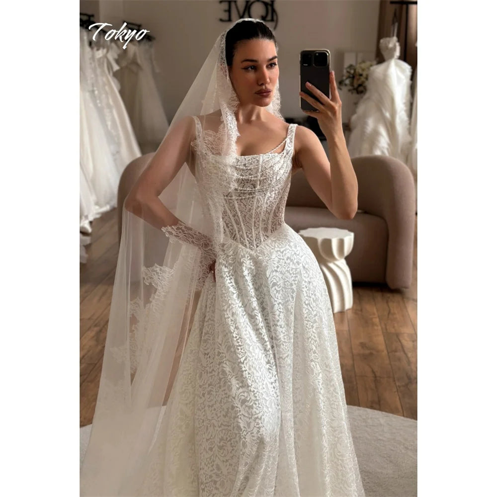 Tokyo Customized White A-Line Wedding Dresses Spaghetti Strap Sleeveless Lace Bridal Gowns Court Train Elegant Wedding Gowns
