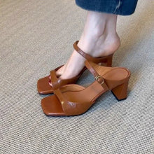 Women's High-Heeled Sandals: 2026 New Summer Collection – Square-Toe, Chunky-Heeled, Height-Enhancing Sandals for Outdoor Wear