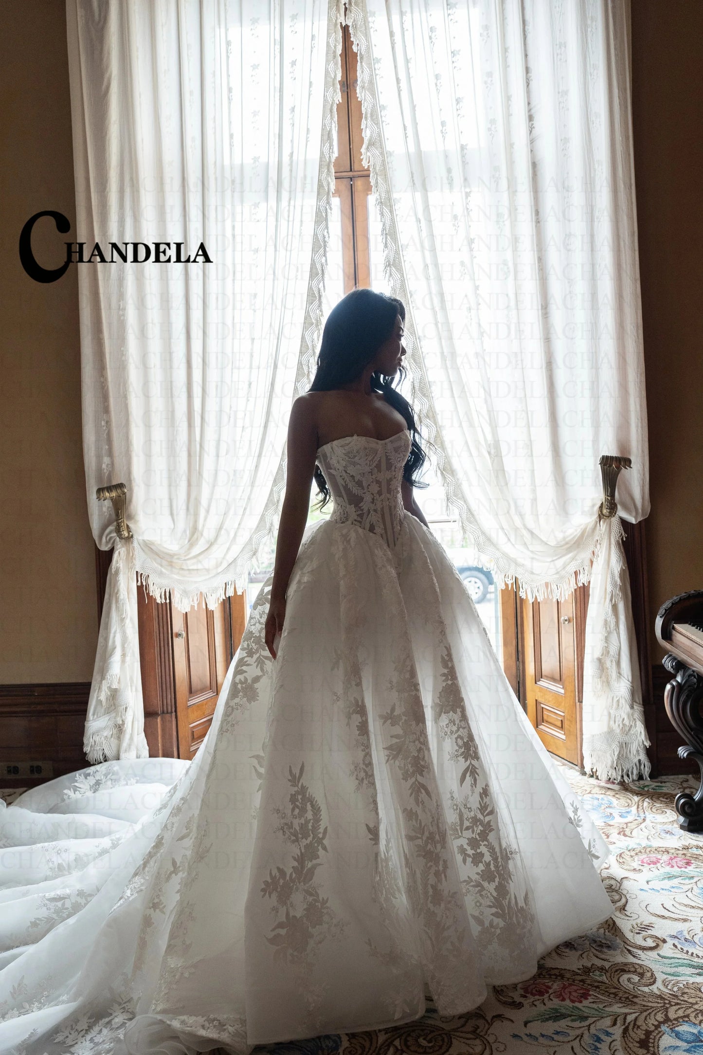 CHANDELA Trendy A-line Wedding Dress Bridal Sleeveless Tulle Lace Appliques Lacing up Brush Train Vestidos Para Mujer Customised