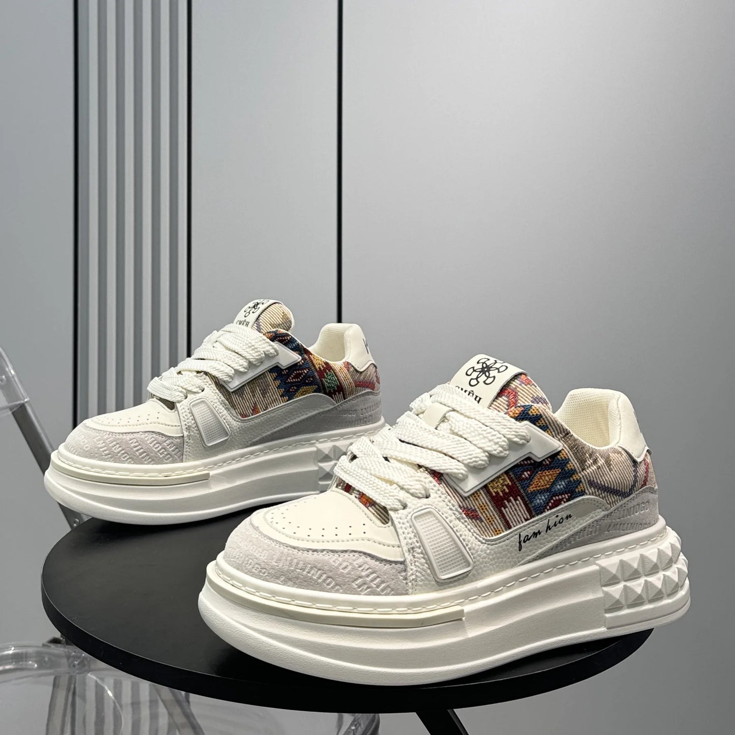Trendy Embroidered Men's Casual Shoes Breathable Thick Bottom Sports Loafers Spring Summer High Top Sneakers Inner Heightening