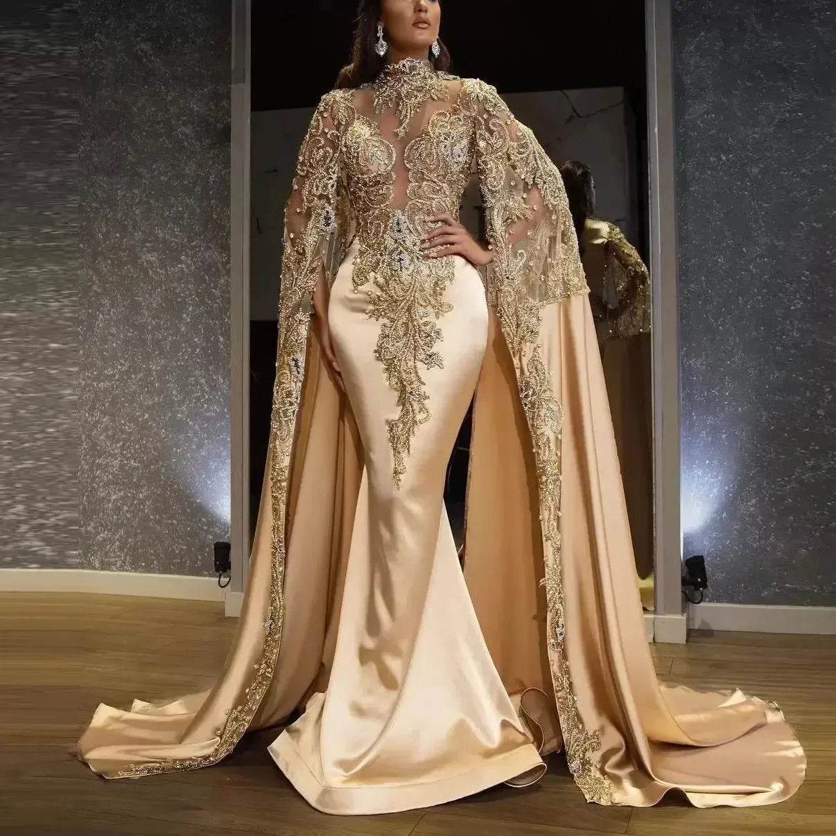 Customized Arabic Mermaid Prom Dresses With Long Shawl Sparkly Lace Beaded Appliuqes Plus Size Formal Evening Ocn Gowns