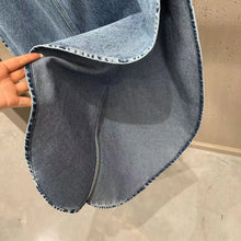 2026 New Model Round-neck Sleeveless Waist-cinching Puffy Top , Split Balloon Denim Pants，buy Separately