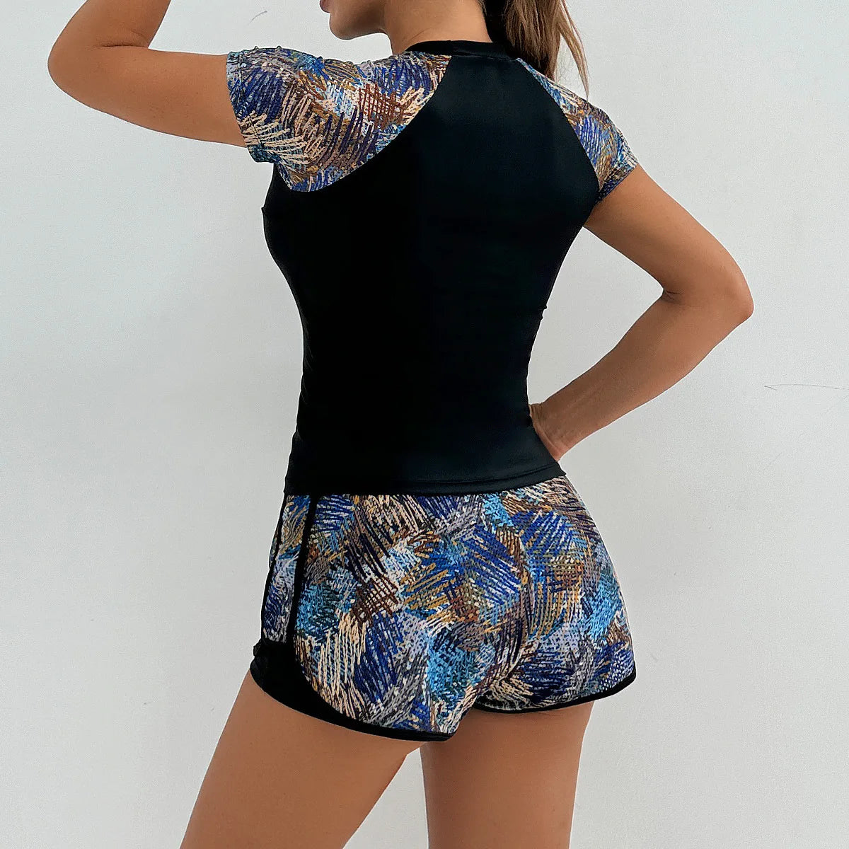 Women's Swimsuit Tankini Set Female Short Sleeve Swimwear 2025 Surfing Sports Pool Beachwear Two-Piece Bathing Suits With Shorts
