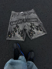 Gothic retro hot diamond denim shorts men's clothing street Harajuku Hiphop High High waiting jeans men's shorts casual pants