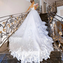 Exquisite O-Neck Princess Wedding Dresses Short Sleeves Ball Gown Bridal Dress Sparkly Appliques Wedding Gown for Bride 2025