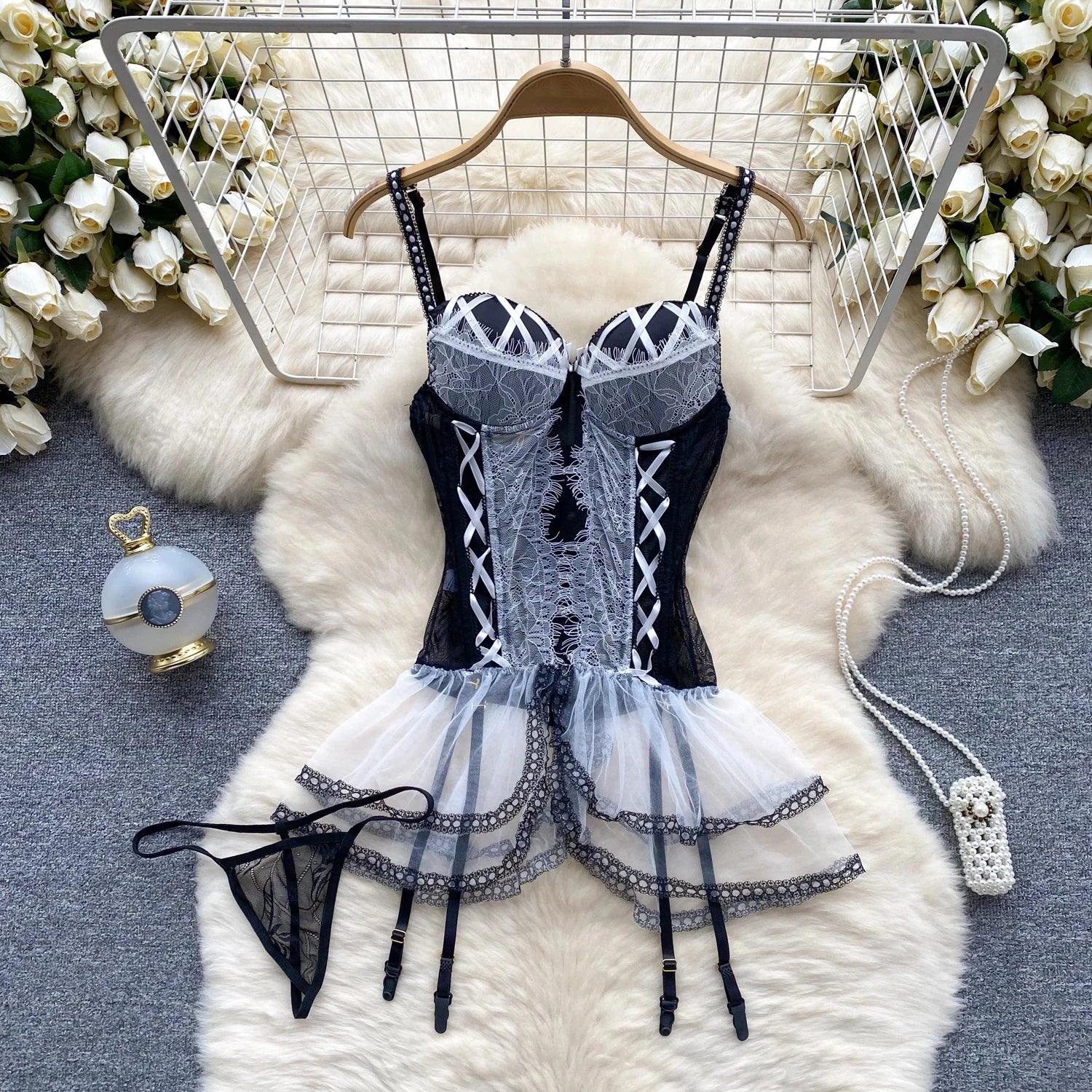 PU Leather Sexy Bodysuits Women Sleeveless Zipper Slim Rompers Autumn Winter Streetwear French Style Holidy Vintage Palysuits