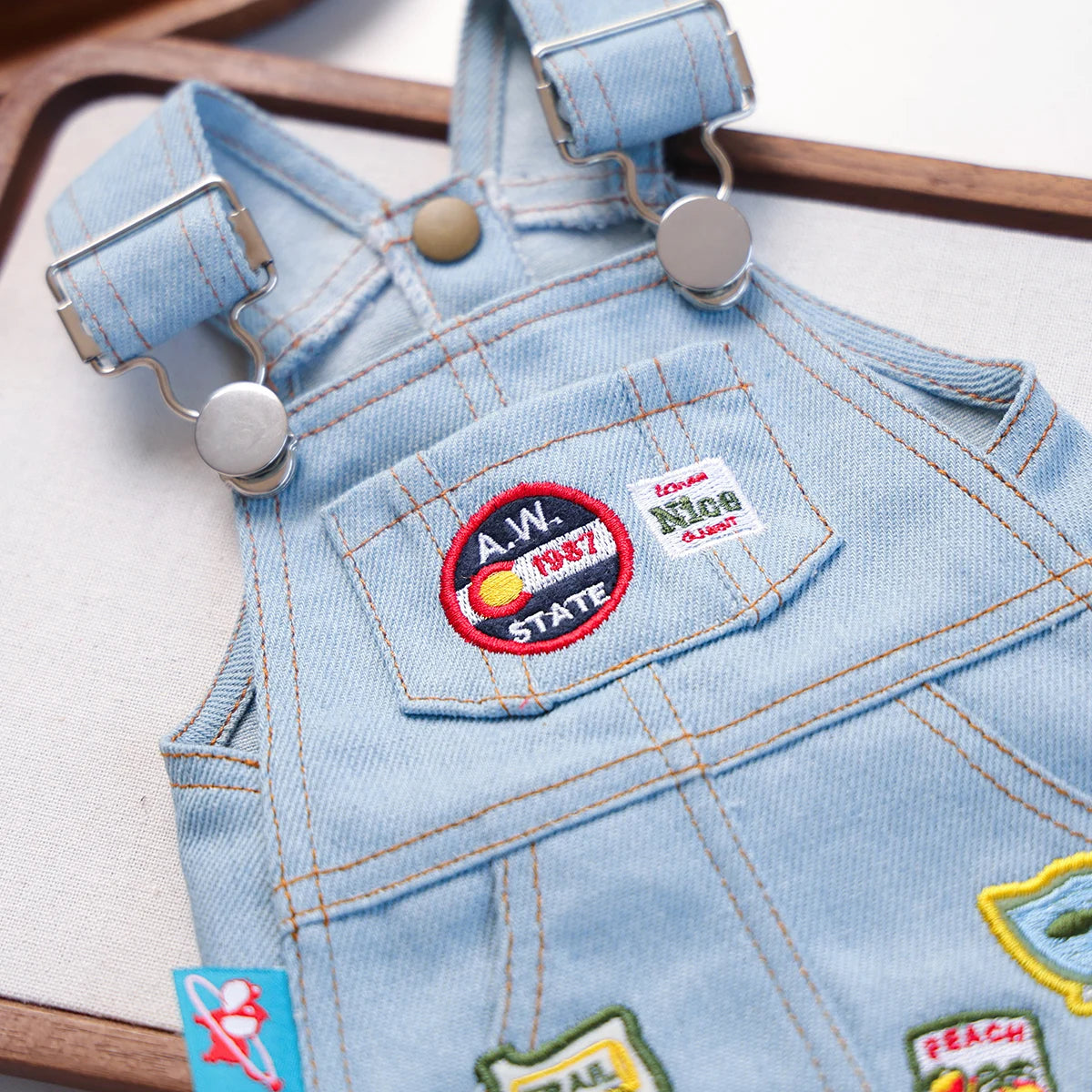 Pet Cat and Dog Clothes Retro Badge Denim Skirt Handsome Summer Outing Short Skirt Suitable for Small