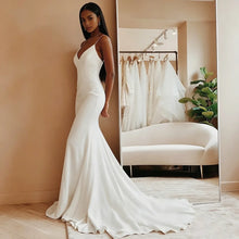 Customized Modern Simple Satin Wedding Dresses V-neck Spaghetti Straps Backless Formal Pleated Bridal Grown vestidos Sweep Train