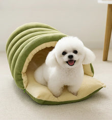 Cat Nest Four Seasons Universal Removable and Closed Cat Bed Winter Dog Nest Warm Sleeping Bag with Thick Velvet Pet Supplies
