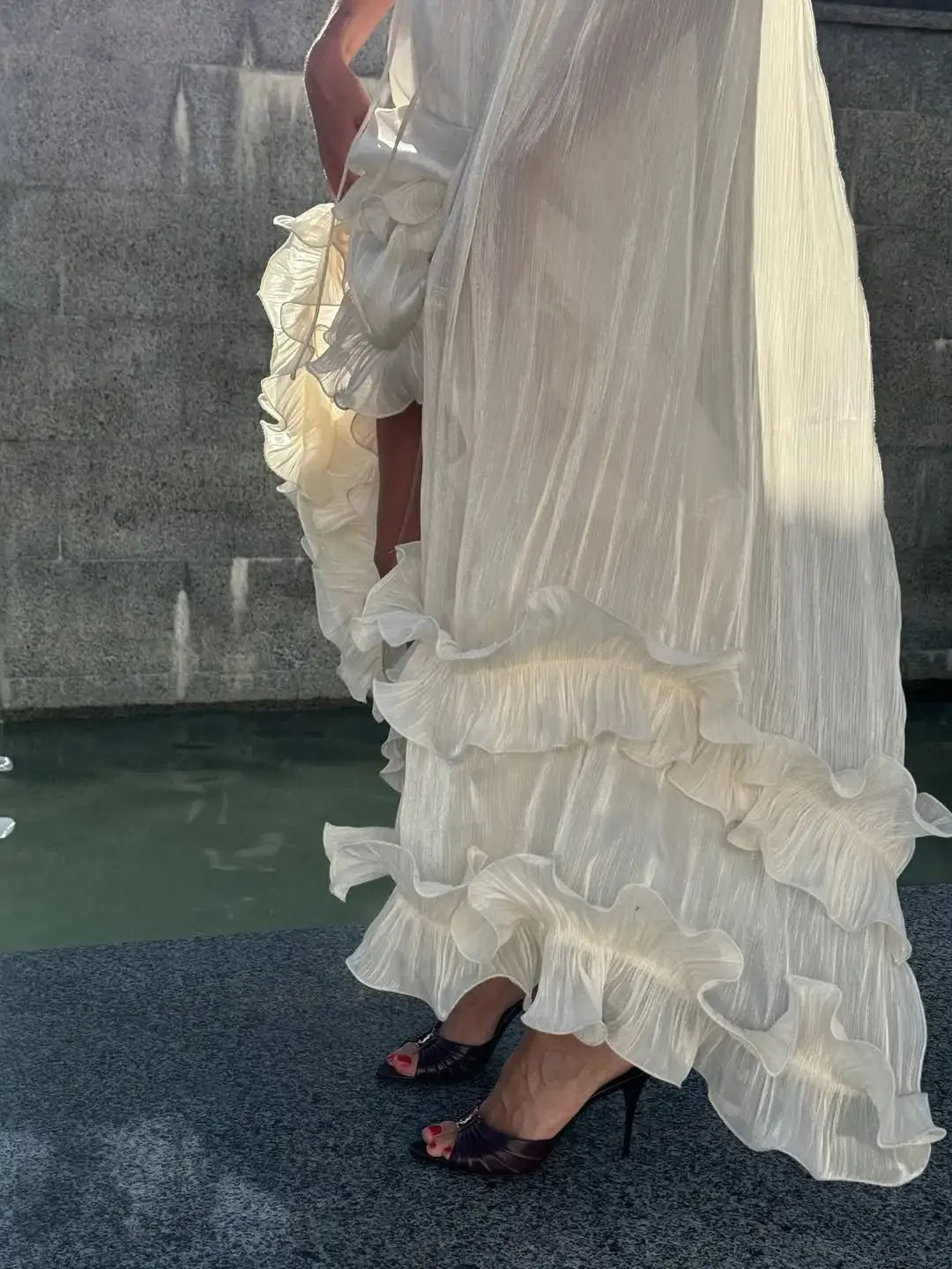Women Solid Cloak Long Dresses Fashion Stand Neck Lace Sleeveless Ruffle Irregular Hem Dress 2025 New Summer Street Lady Gown