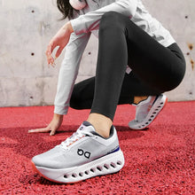 Men Women Comfortable Shoes Unisex Breathable Mesh Walking on Ultralight Outdoor Running Casual Sneakers Clouds Shoes