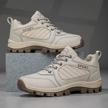 Large Size Climbing Shoes Fashionable All-Season Premium Non-Slip Outdoor Sports Women's Comfortable Mountaineering Footwear