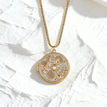 Haiyufly Personalized Photo Locket Necklace for Women Cat Pet Heart Pendant Copper Alloy Jewelry Choker Chain Memorial Gift