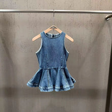 2026 New Model Round-neck Sleeveless Waist-cinching Puffy Top , Split Balloon Denim Pants，buy Separately
