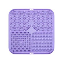 Silicone Pet Licking Mat With Strong Suction Cups Dog Slow Feeder Bowl Anti Choking Slow Food Pad For Dogs Cats Anxiety Relief