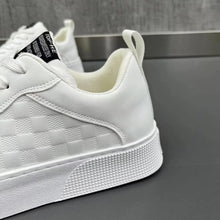 New casual white faux leather sneakers men's laced up trainers male vulcanized sneaker man concise sport shoes new green tenis