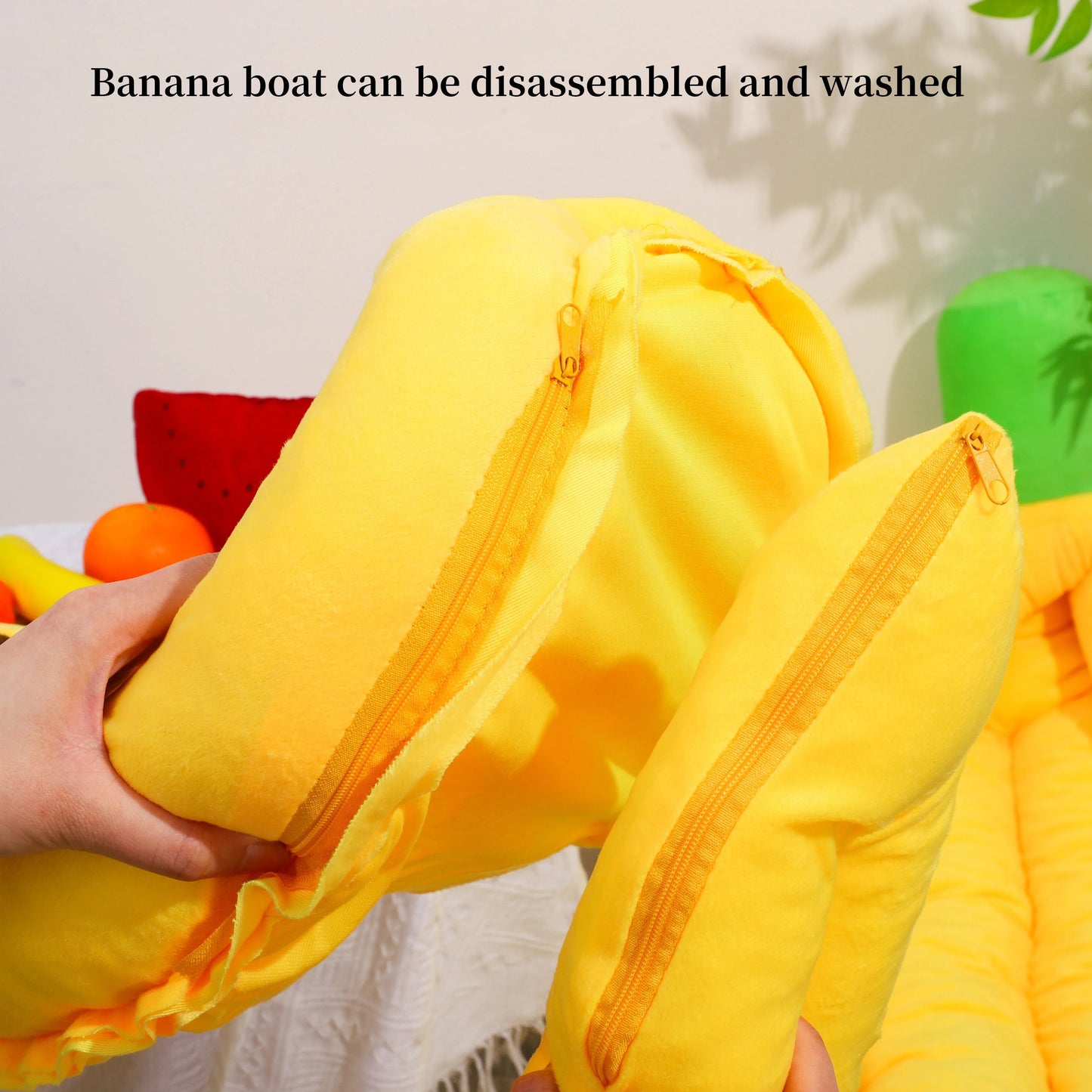 Large Dog Bed Cat Nest Winter Insulated Pad Removable Washable Thickened Pets Nest Banana Boat Dog Bed Cat Bed Pet Supplies