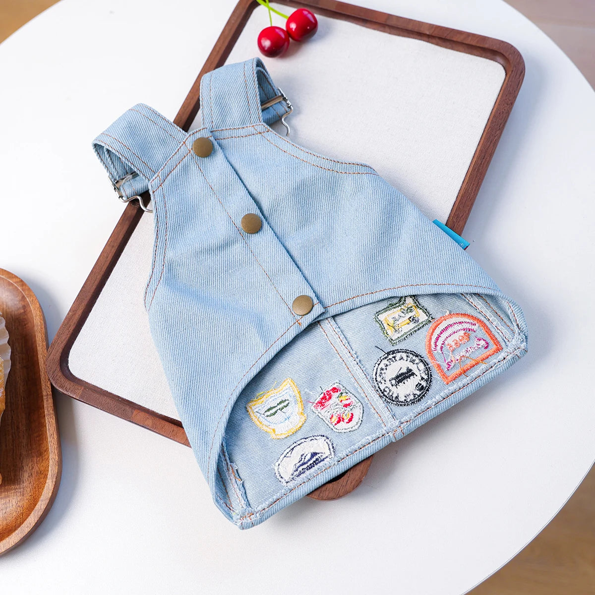 Pet Cat and Dog Clothes Retro Badge Denim Skirt Handsome Summer Outing Short Skirt Suitable for Small