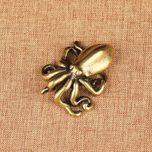Brass Retro Octopus Cuttlefish Creative Marine Organism Office Desktop Ornament Accessories Small Tea Pet  Souvenir Gifts