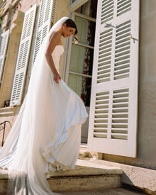 Verngo Elegant lvory Chiffon Wedding Dress Sweetheart A Line Pleat Bridal Gowns Pleat Classy Bride Dresses Customized