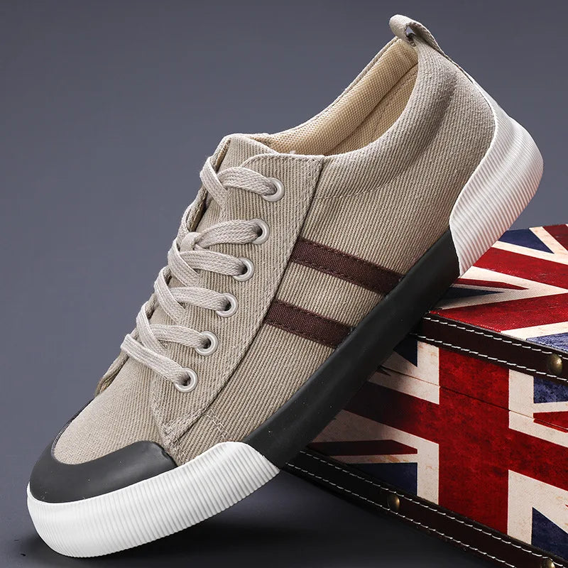 2026 New Men's Canvas Shoes Fashion Versatile Lace-Up Skateboarding Shoes Lightweight Breathable Casual Sneakers Comfortable Wal