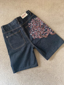 Men Dark Wash Denim Shorts Back Pocket Cherry Blossom Embroidered Loose Fit Knee Length Vintage Streetwear Casual Summer Wear