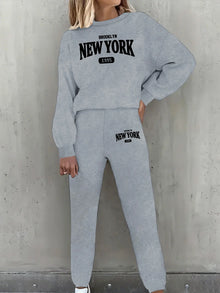 New York Print Two piece Set Casual Kangaroo Women's Casual Fashion Round Neck Sweatshirt, Solid Color Long Sleeves Sweatshirt,