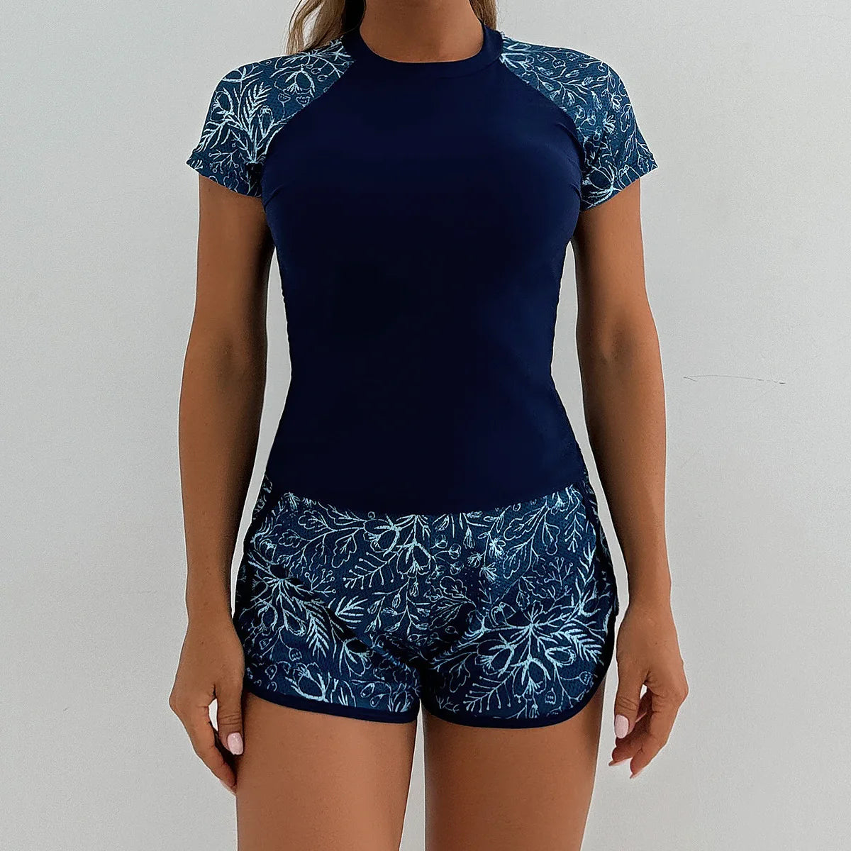 Women's Swimsuit Tankini Set Female Short Sleeve Swimwear 2025 Surfing Sports Pool Beachwear Two-Piece Bathing Suits With Shorts