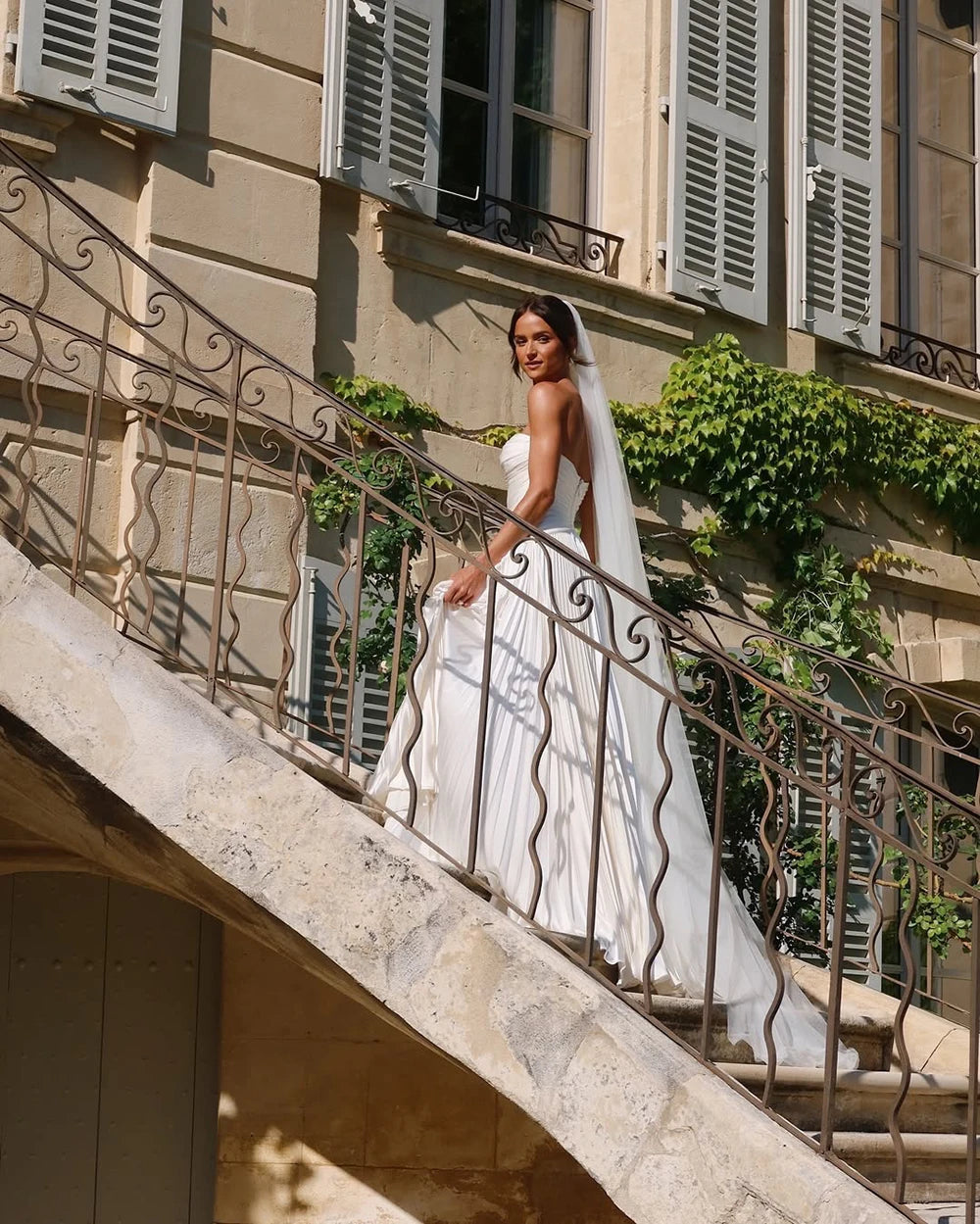 Verngo Elegant lvory Chiffon Wedding Dress Sweetheart A Line Pleat Bridal Gowns Pleat Classy Bride Dresses Customized