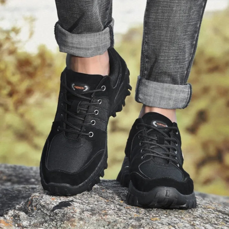 Large Size Men's Hiking Shoes Hiking and Off-road Outdoor Shoes Low Top Wear-resistant,anti Slip Sneakers Men Zapatos Casuales