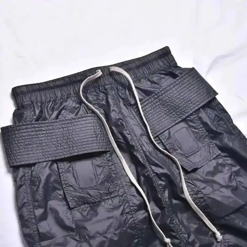 HKSH Spring Summer New Thin Knee Length Pants Youth High Street Fashion Shorts Men Ins Tide Chic Dark Niche Design Capris HK0825