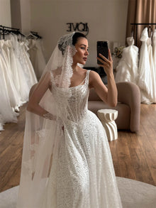 Tokyo Customized White A-Line Wedding Dresses Spaghetti Strap Sleeveless Lace Bridal Gowns Court Train Elegant Wedding Gowns