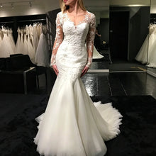 Long Sleeve Mermaid Wedding Dresses Sheer V Neck Lace Appliques Illusion Back Bridal Gown Sweep Train Tulle Vestido De Novia
