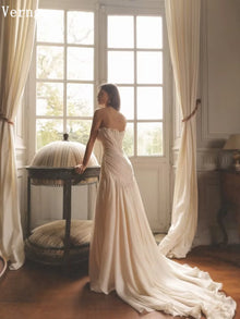 Verngo Chiffon Pleated Wedding Dress Strapless Side Slit Bridal Gowns Women Sweep Train Modern Bride Dresses Customized