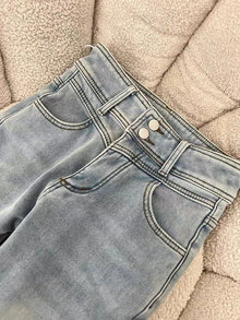 Y2K Fleece Flare Jeans Women Harajuku Streetwear Lace Bow Denim Pants Winter Fashion Sweet Cute High Waist Slim Design Trousers