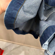 2026 New Model Round-neck Sleeveless Waist-cinching Puffy Top , Split Balloon Denim Pants，buy Separately