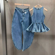 2026 New Model Round-neck Sleeveless Waist-cinching Puffy Top , Split Balloon Denim Pants，buy Separately
