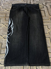 Y2k Wash Dark Baggy Jeans Men Shark Mouth Pocket Print White Tribal Flame Side Graphic Wide Leg Harajuku Hip Hop Denim Trousers