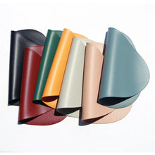 Set de sets de table Inyahome en cuir PU de forme irrégulière, résistants à l'huile et imperméables pour tables de cuisine, tables de bistro, bars, cafés et hôtels