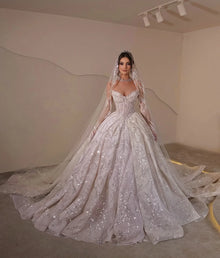 Luxury Sweetheart Sparkling Princess Wedding Dress Customized Sparkling Pearl Bridal Ball Dress Strapless A-line Bridal Dress