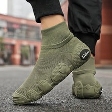 2025 New Summer Breathable Hollow Mesh Shoes, Casual Sports Shoes, Fashionable and Versatile Men's Shoes