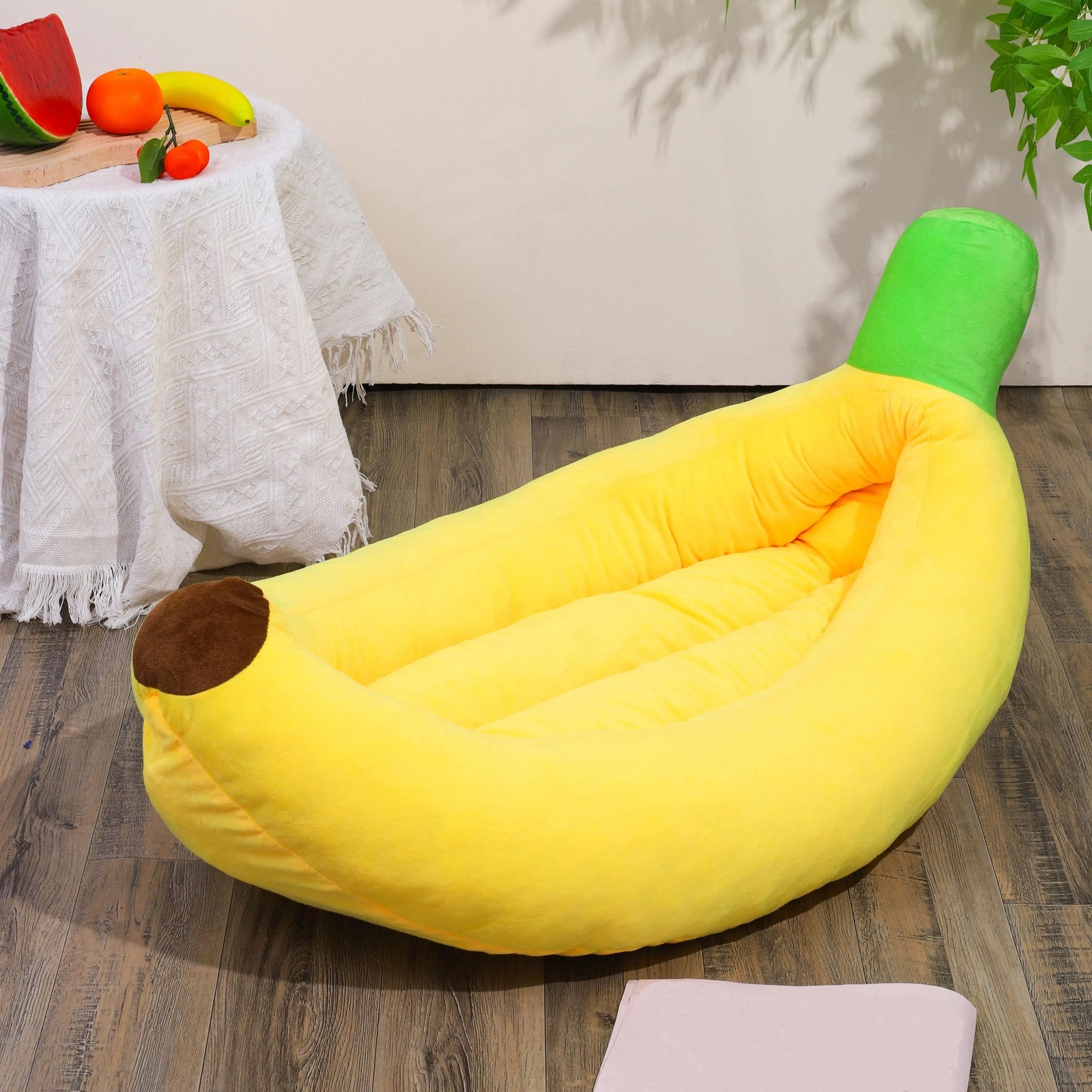 Large Dog Bed Cat Nest Winter Insulated Pad Removable Washable Thickened Pets Nest Banana Boat Dog Bed Cat Bed Pet Supplies