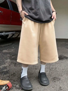 Men's Loose Street Style 7/8 Length Shorts Summer Casual Sports Elastic Waistband Pleated Hem Strong Draped Look