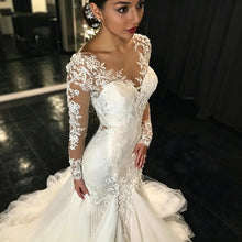 Long Sleeve Mermaid Wedding Dresses Sheer V Neck Lace Appliques Illusion Back Bridal Gown Sweep Train Tulle Vestido De Novia